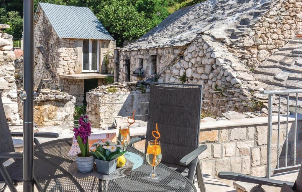 Villa Kristina - Ferienhaus Baska Voda - Topici, Private Outdoor Swimmingpool, Wifi Kültér fotó