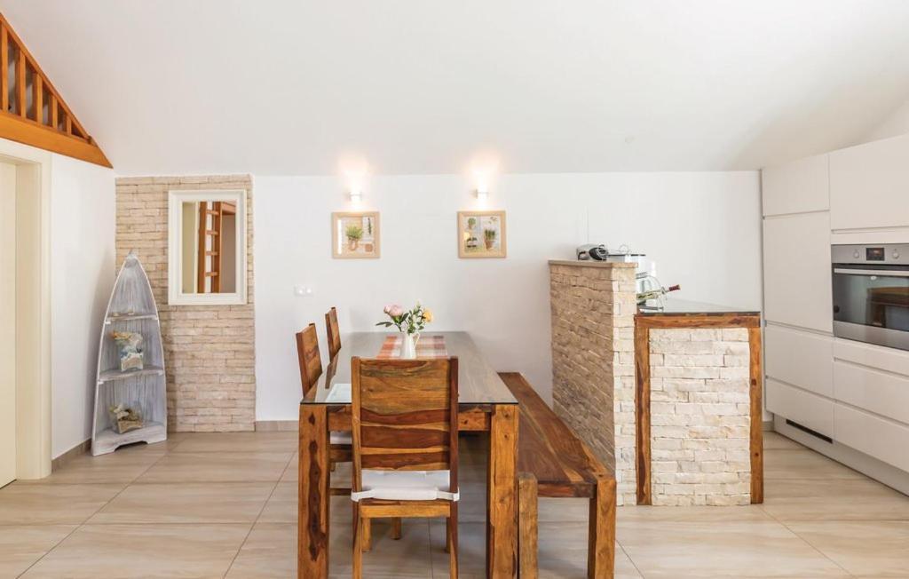 Villa Kristina - Ferienhaus Baska Voda - Topici, Private Outdoor Swimmingpool, Wifi Kültér fotó