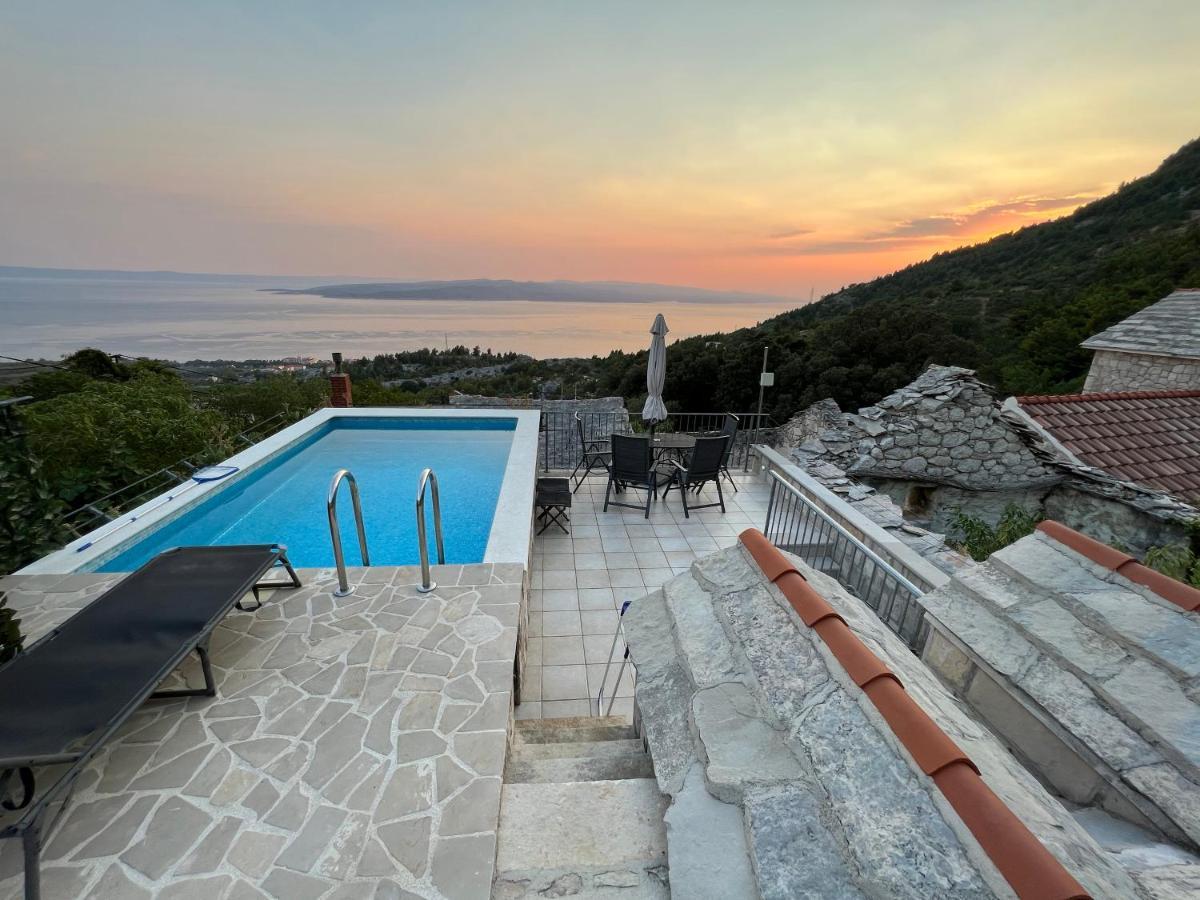 Villa Kristina - Ferienhaus Baska Voda - Topici, Private Outdoor Swimmingpool, Wifi Kültér fotó